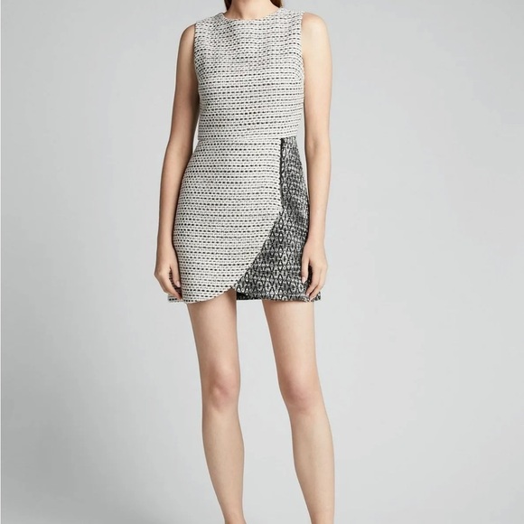 NWT Alice + Olivia Sally Side Zip Boucle Tweed Mini Dress 10 Boucle $440 - Picture 5 of 16